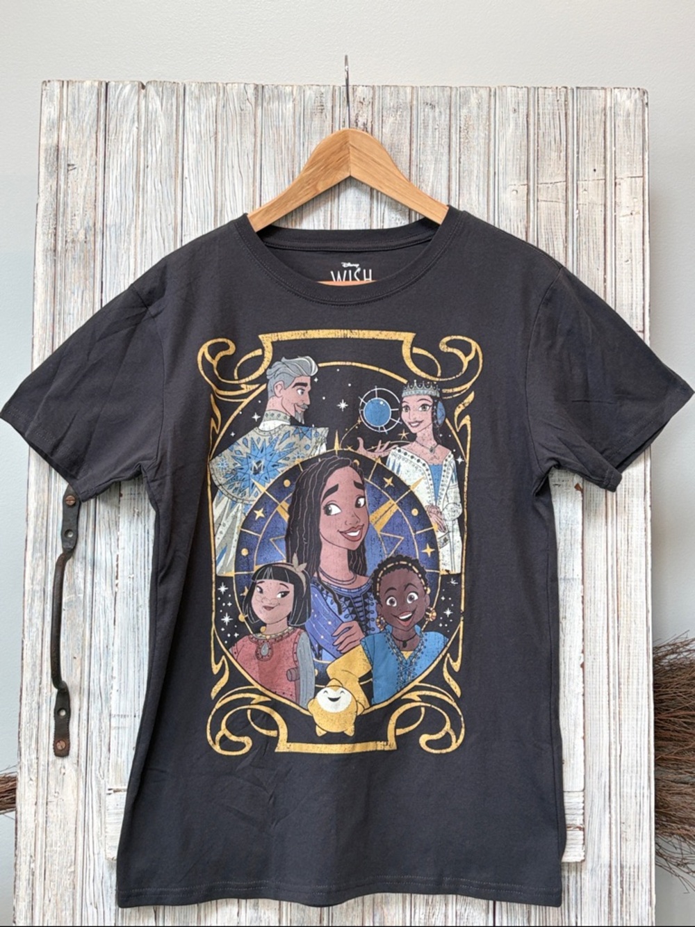 Disney WISH Graphic Tee Black Size M